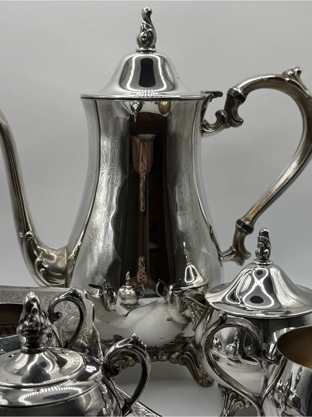 Oneida elegant silver